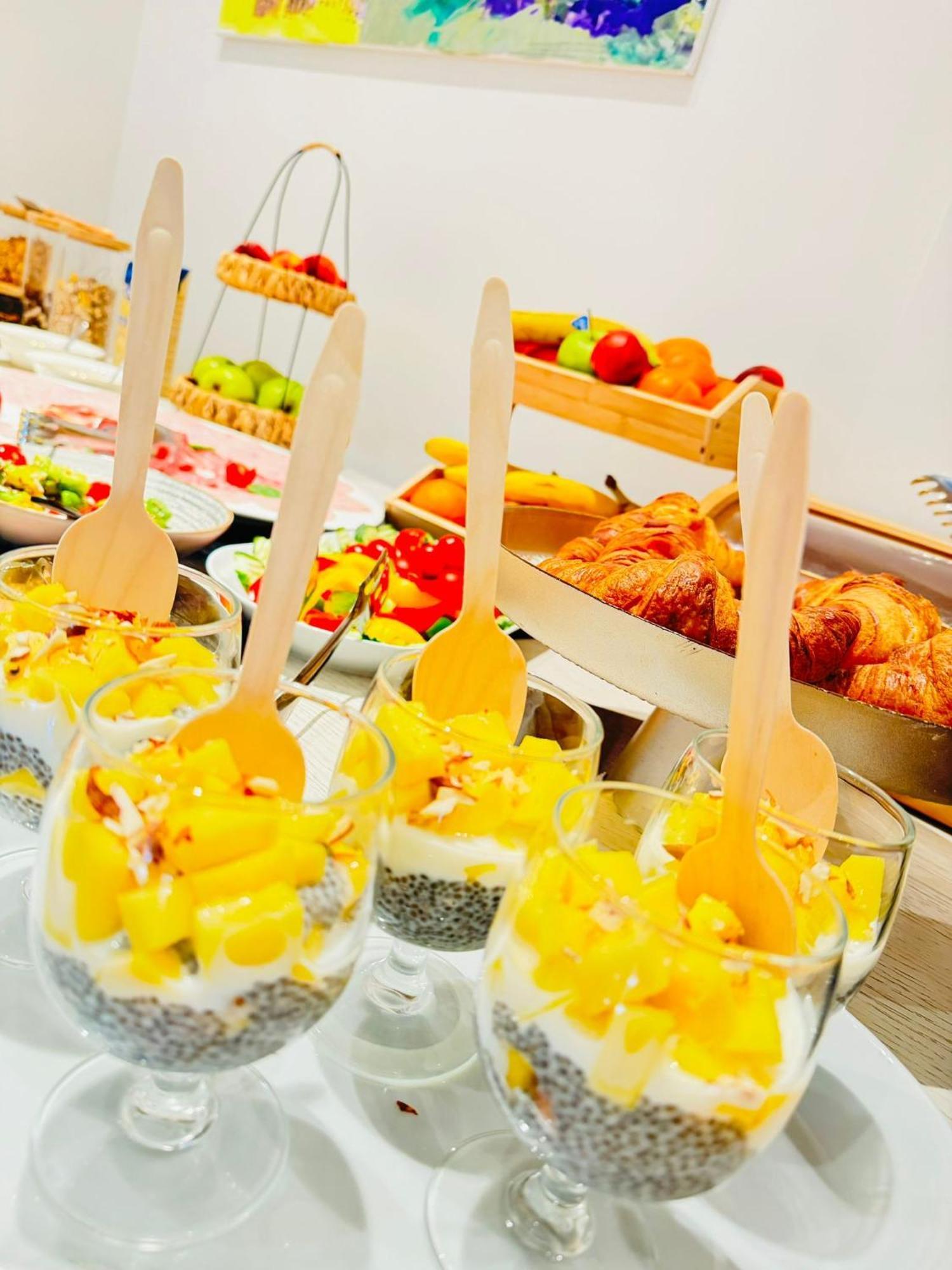 Cosmopolita Boutique Hotel Timișoara Zewnętrze zdjęcie