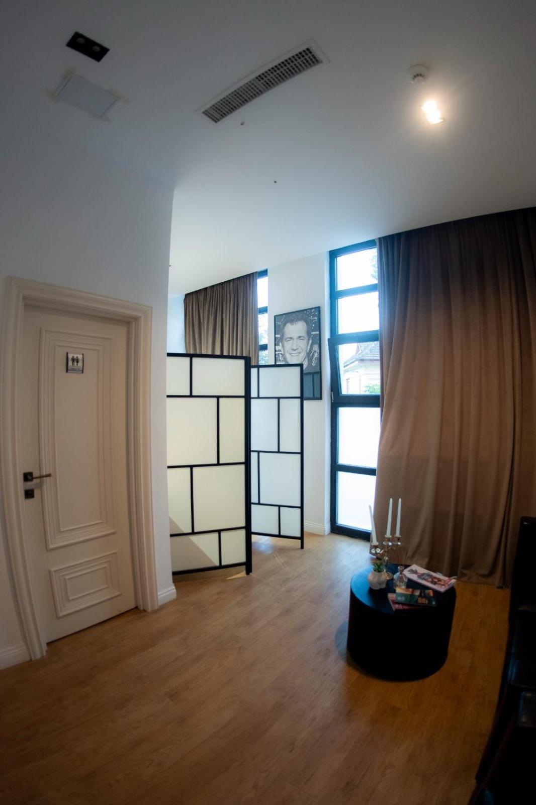 Cosmopolita Boutique Hotel Timișoara Zewnętrze zdjęcie